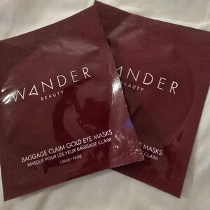 Wander Beauty Deep Red Eye Masks